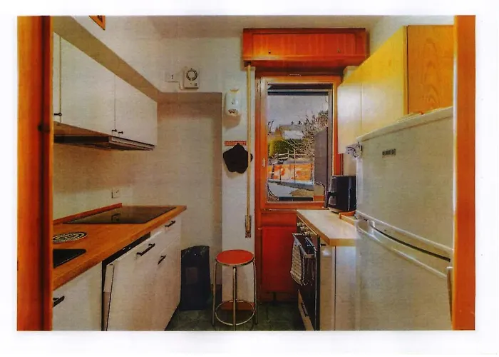 Апартаменты Honegger House *